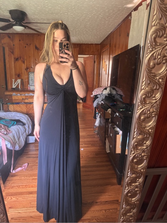 Laundry By Shelli Segal Dresses & Skirts - Navy Maxi Dress with Twist Front
